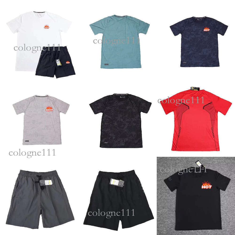2026 Mens Designer Quick Drying T-shirt Sports Training Set Short Sleeve Track Field Reflective Running Fitness tracksuit gym shorts set
