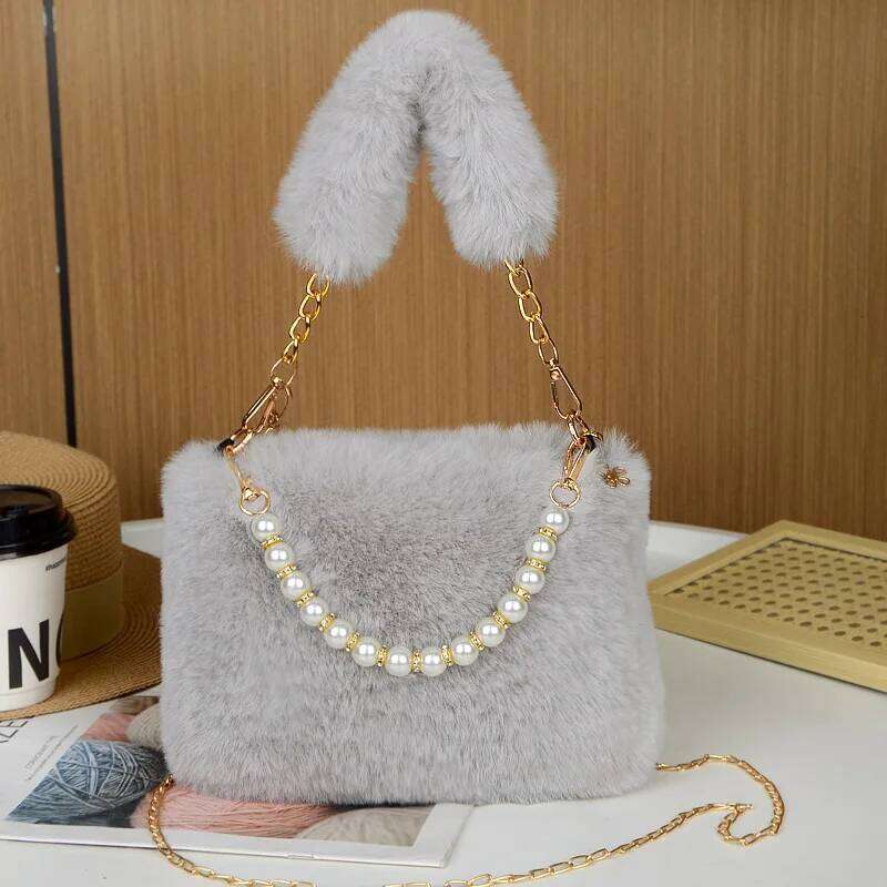 Gentle Temperament Autumn And Winter New Ins Cute Pearl Chain Crossbody Fashion Small Square Soft Plush Bag XJ260131