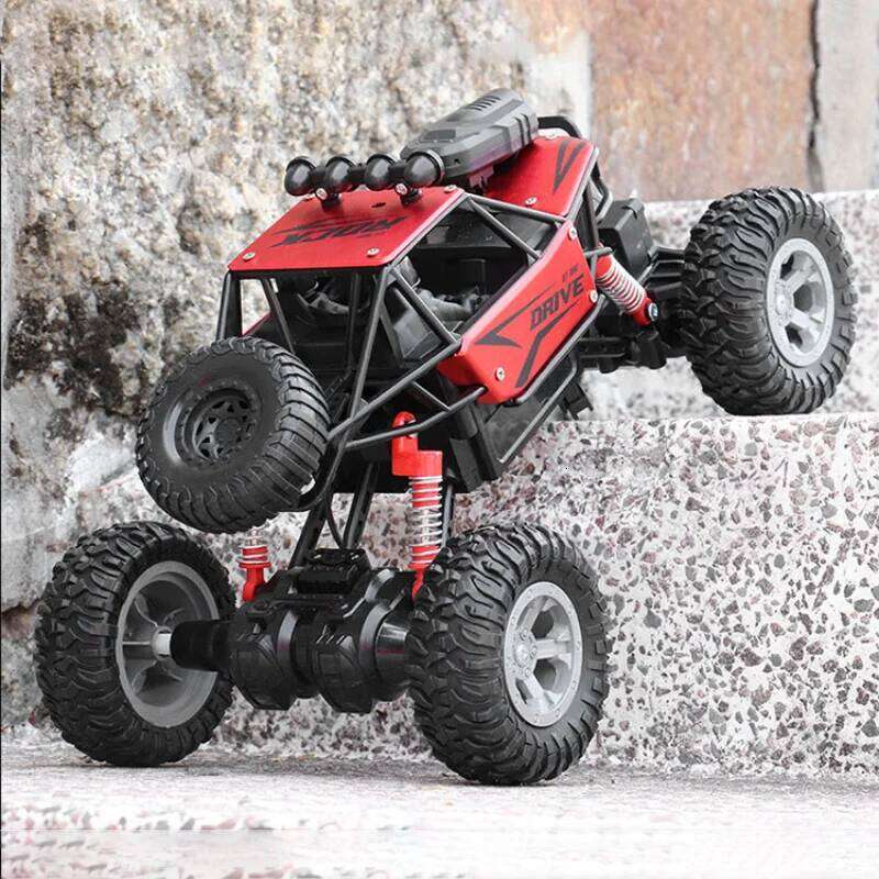 Hot 1: 18 Six Wheel Drive RC CAR Cross-country Climbing Spray Racing Remote Control Electric Car Fall Resistant Boy Toy Gift Y260131