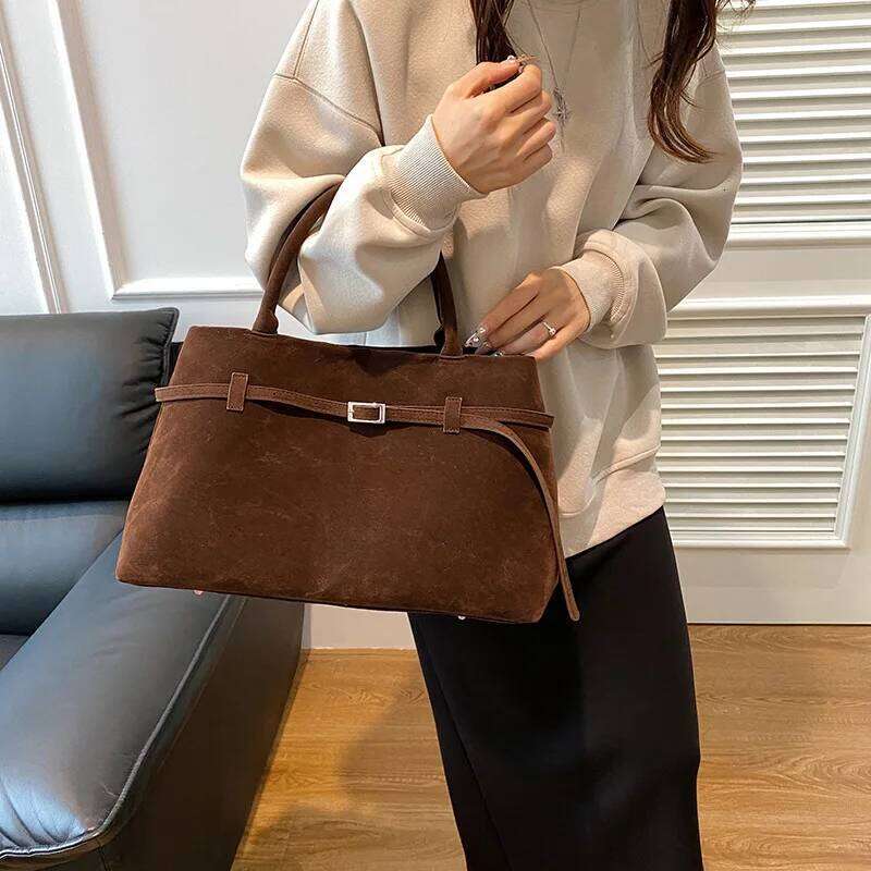 Tote Bag Ladies New Autumn/winter High-grade Niche Design Large Capacity Retro Commuter Handbag Women Shoulder Bags XJ260130