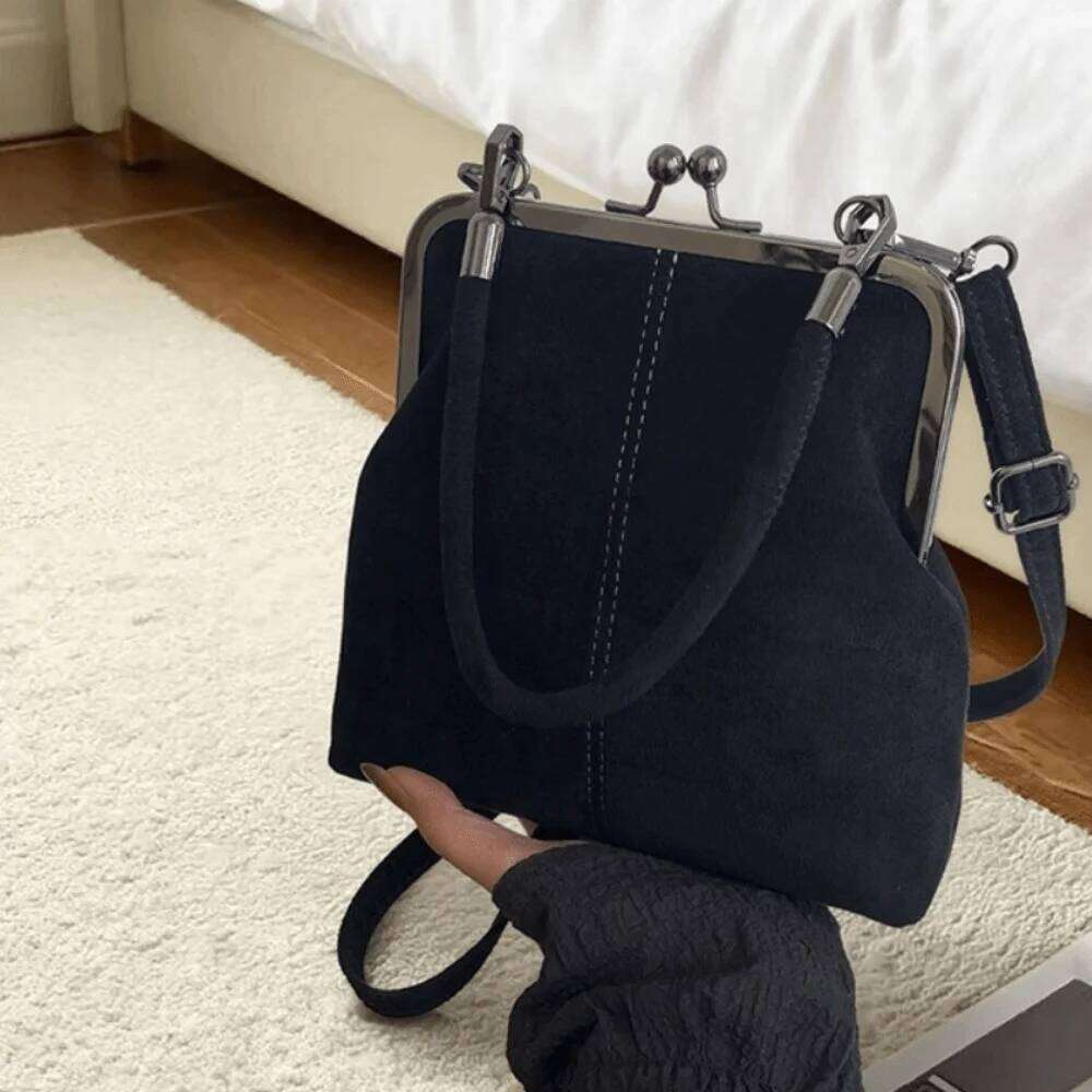 Large Capacity Retro Frosted Handbag Kiss Lock PU Leather Crossbody Clip Closure Short Handle Clutch Shoulder Bag XJ260131