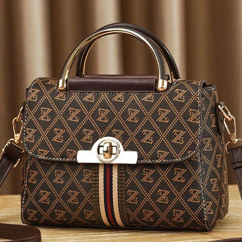 Vinta Large Capacity Tote Printed Letters One-Shoulder Crossbody Women's Bag Metal Buckle Stripe Decoration PVC Fabr