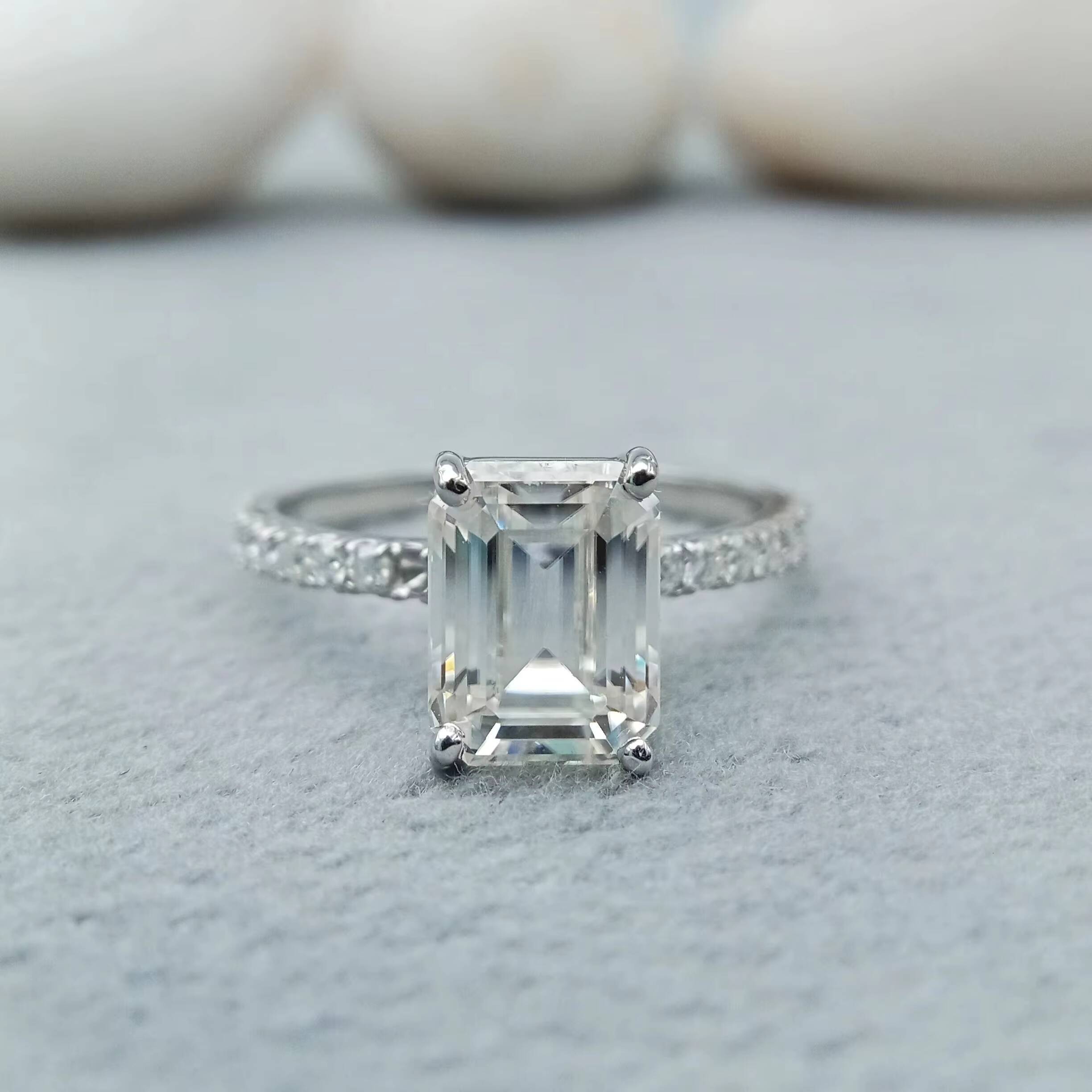 14K/18K White/Yellow Gold 20ct Brilliant Cut VVS Lab Grown Diamond Solitaire Engagement Wedding Ring IGI Certified Gold Plated