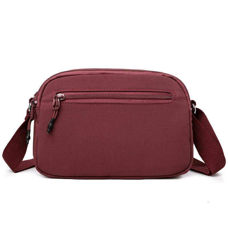 Lightweight water-repellent nylon fabric casual women's shoulder bag, fashionable shopping crossbody bag