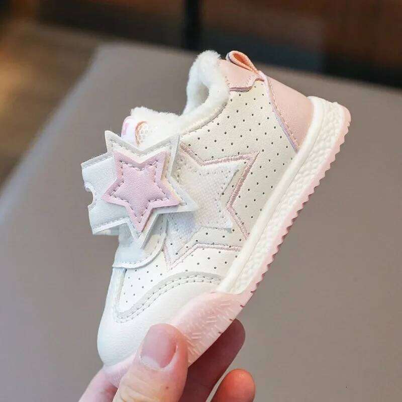 Winter Plush Warm Baby Boys Girls Casual Star PU Hook Loop Children Sneakers White Soft Anti Slip Toddler Kids Sport Shoes Y260128