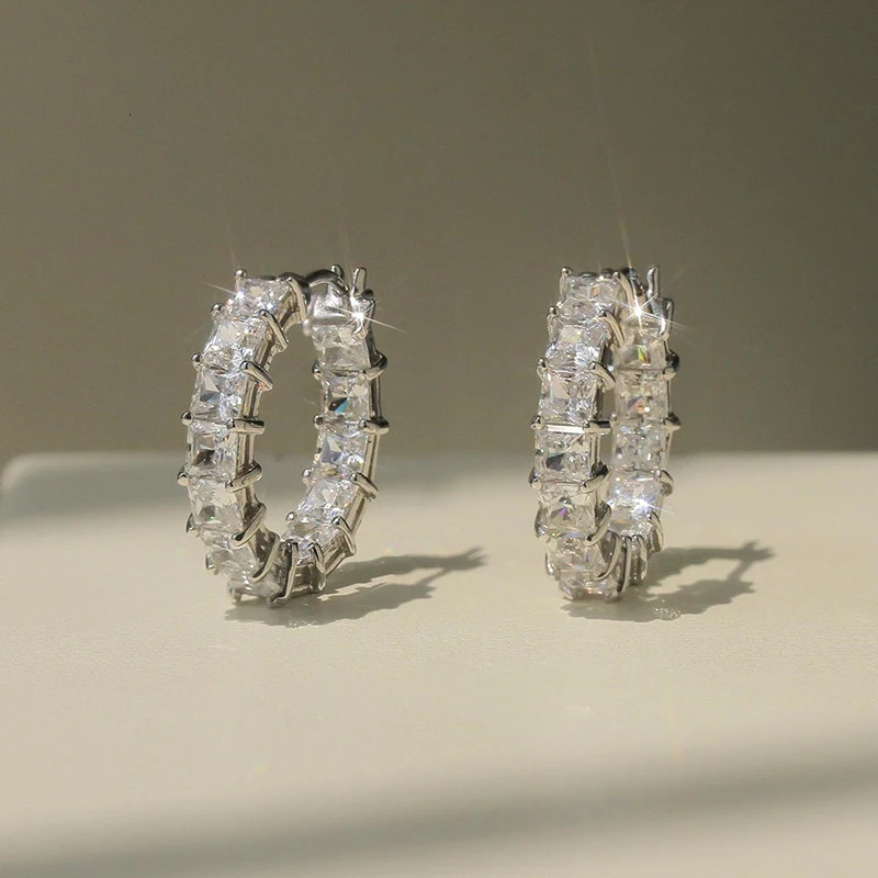 Huitan Princess Square Cubic Zirconia Hoop Earrings Trendy Ear Circle Earrings for Women Fashion Versatile Female Jewelry 260126