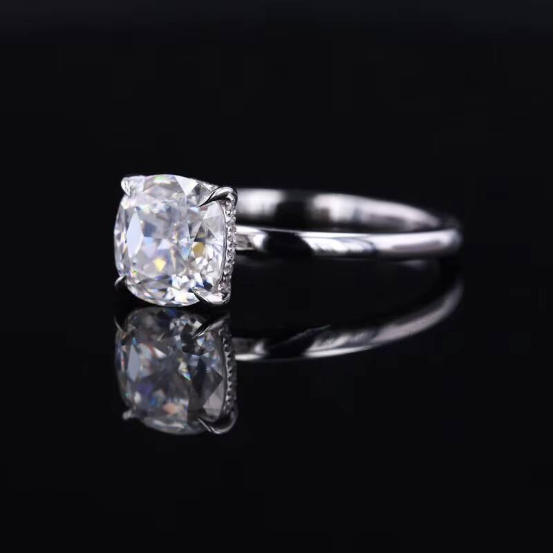 Starsgem Custom White Solid Gold Plain Band Cushion Crushed Ice Moissanite Solitaire Ring