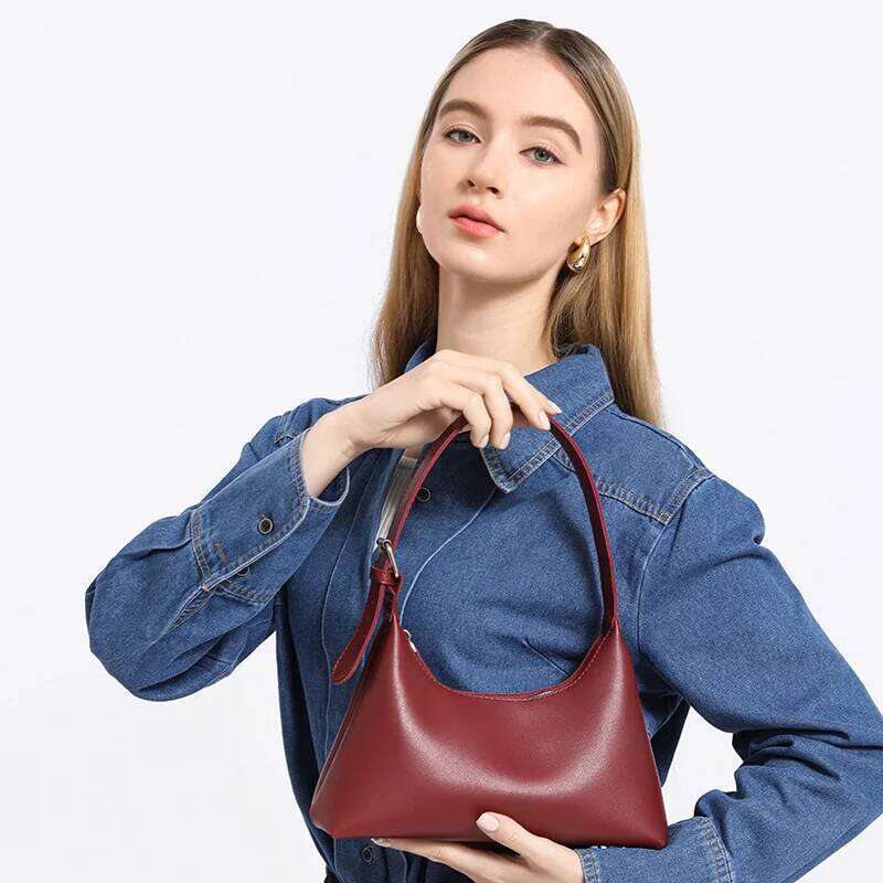 2026 New Commuter Women's Handbag Dumpling Versatile Shoulder Simple Underarm Crossbody Bag Stylish Daily Accessory
