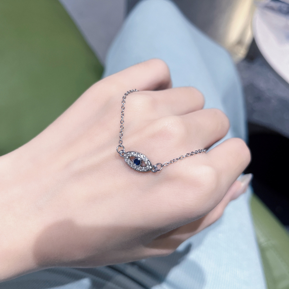 Boho Blue Zircon Evil Eye Pendant Bracelet for Women 18K White Gold Plated Elegant Good Luck CZ Crystal Eye Hand Chain Delicate Diamond Bracelet Weddi