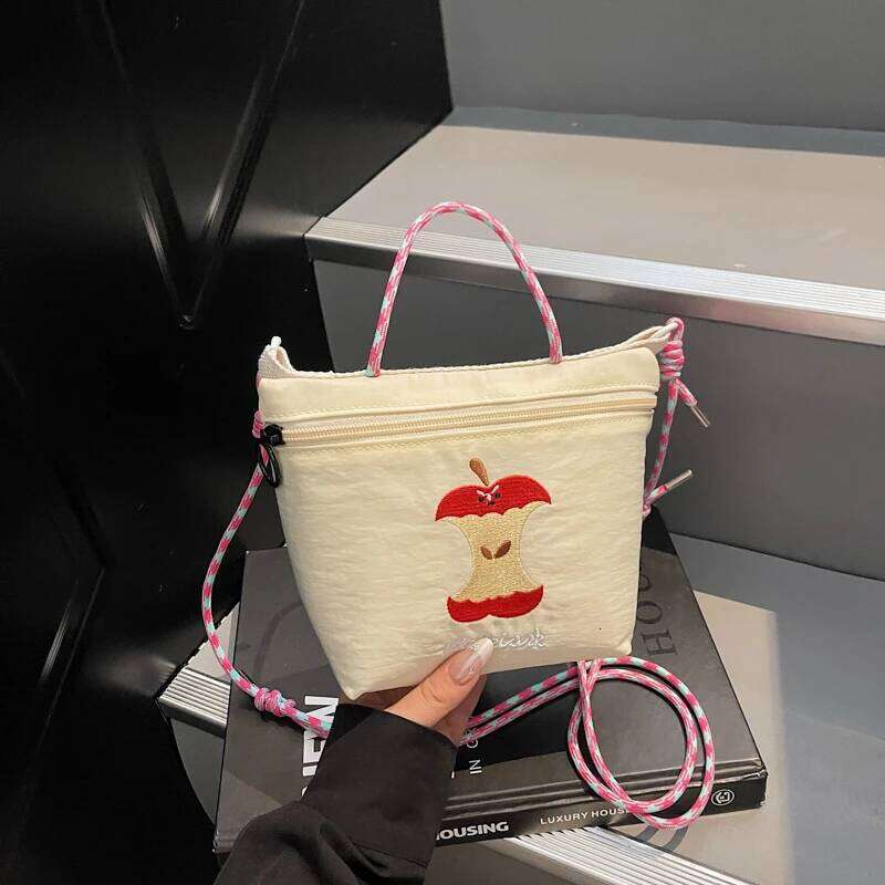 Women's Apple Embroidery Casual Shoulder Bag 2025 New for Going Out Japanese Style Fashion Trendy Crossbody Cloth Ba