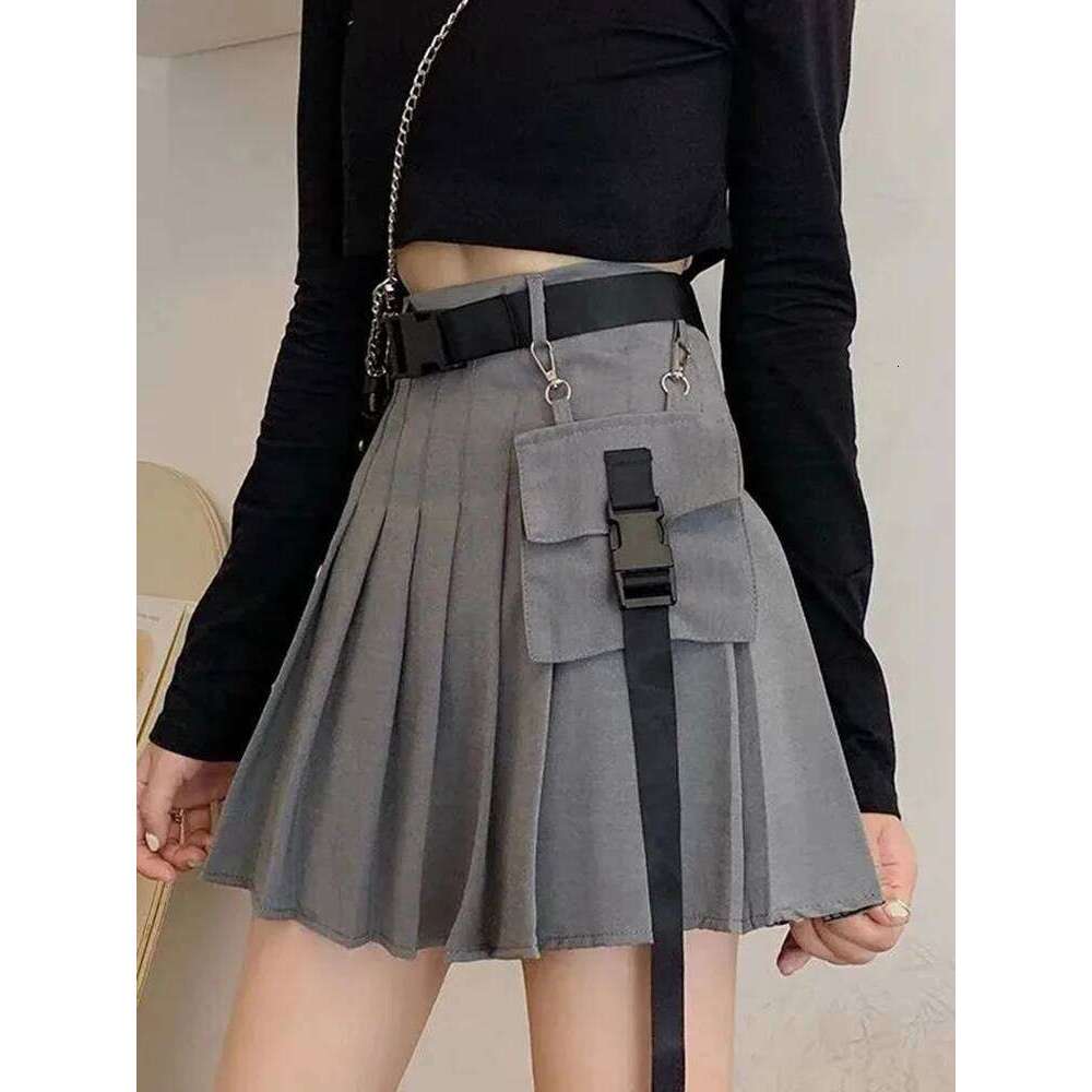 Zoki Harajuku Belt Pleated Cargo Women Gothic High Waist Pocket Mini Skirts Fashion Summer Lady A Line Black Skirt XJ260131
