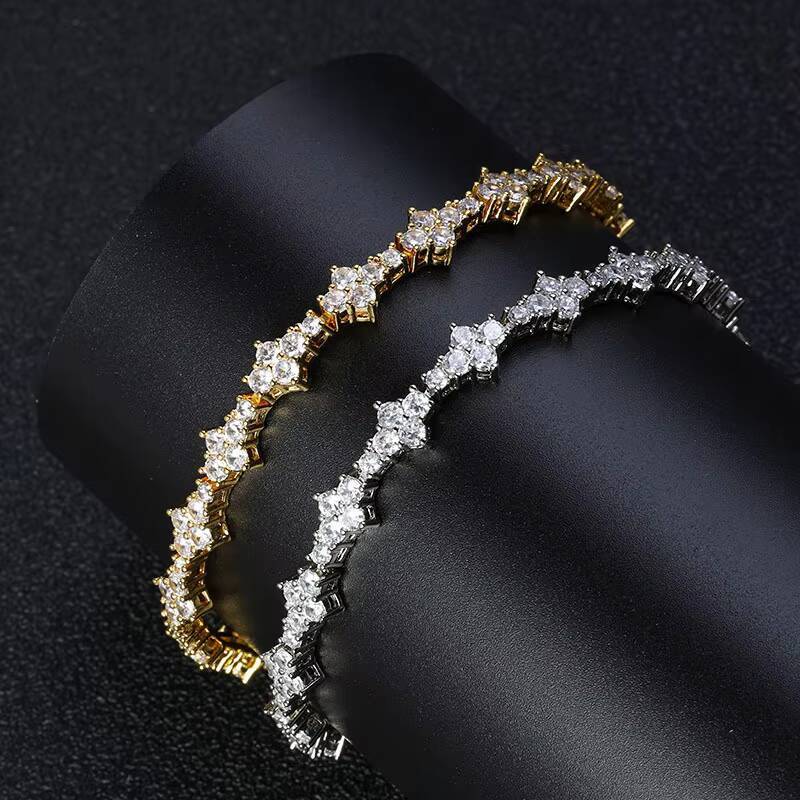 Hip-Hop Mens Womens 925 Sterling Silver VVS Moissanite Diamond Clover Cross Tennis Chain Bracelet Necklace Elegant Bangle