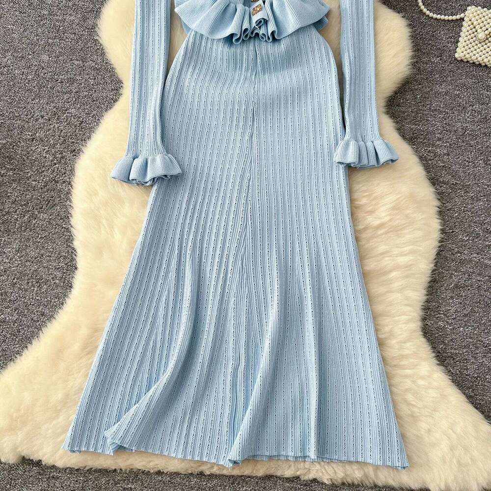 YuooMuoo Brand Fashion One Piece Maxi 2025 Woman Luxury V-neck Rhinestone Slim Waist Ruffled Knitted Dress Party Vestidos XJ260131