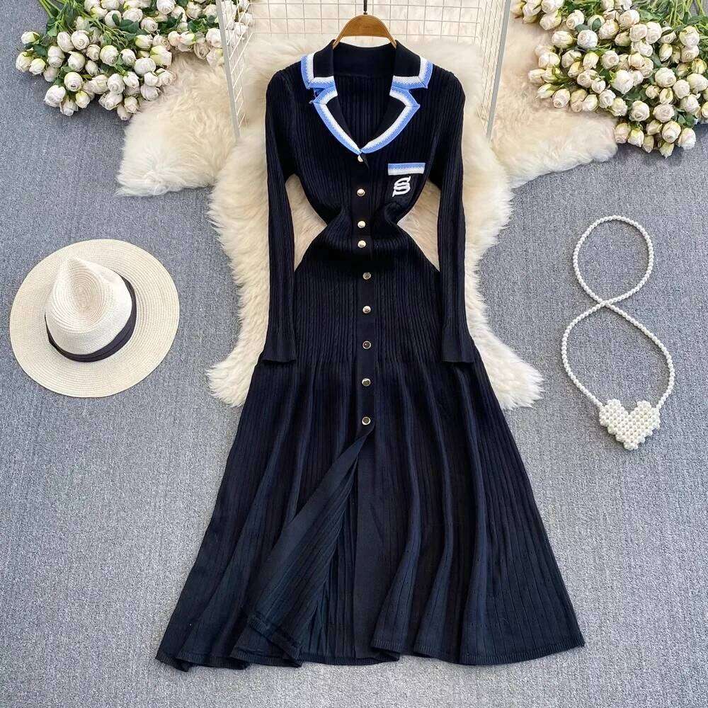 YuooMuoo 2024 Autumn Winter Elegant Knitted Sweater Women Brand Fashion Embroidery Pocket Long Sleeve Shirt Dress Vestidos XJ260131