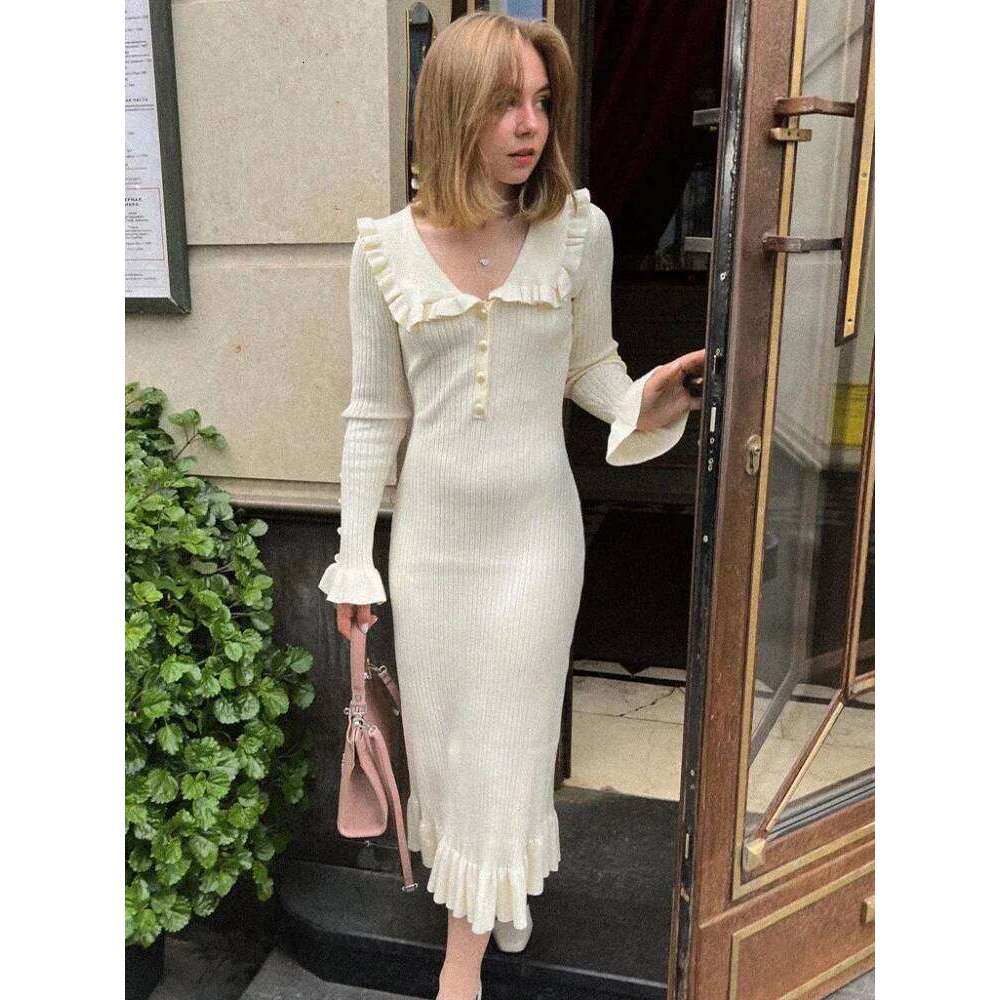 TARUXY High Waist Ruffled Maxi Dresses For Women Autumn Winter Knitted Slim Long Women's Vintage Dress Woman Retro Elegant XJ260131