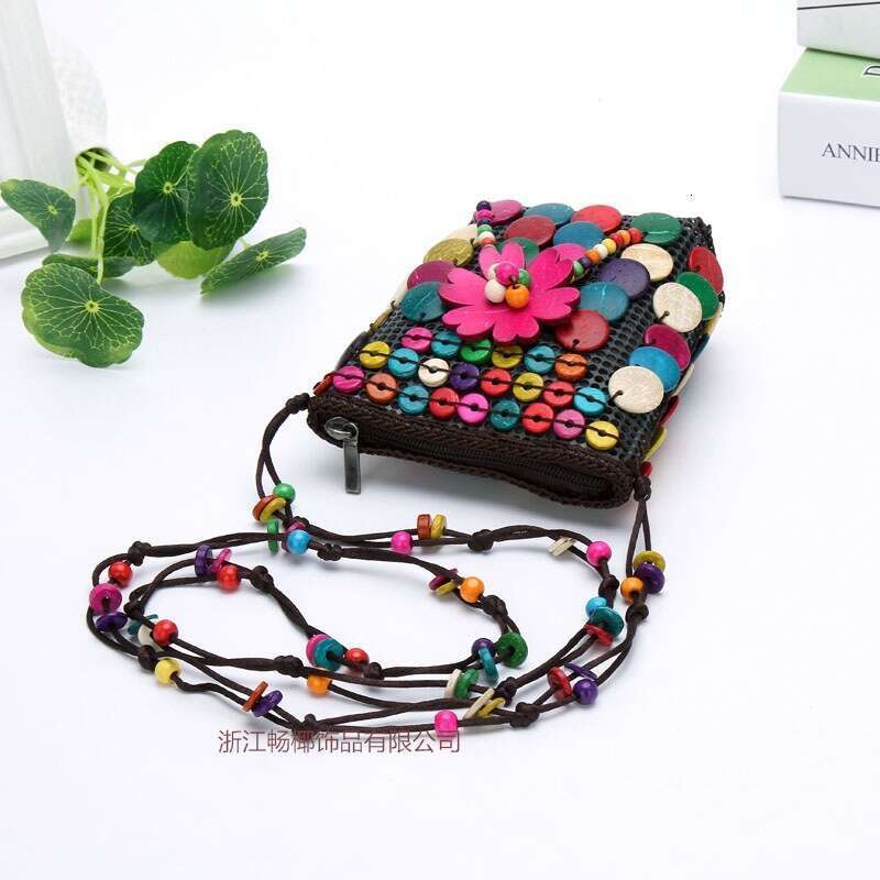 Handbag Small Wallet Crossbody Coconut Shell Beaded Woven Bag