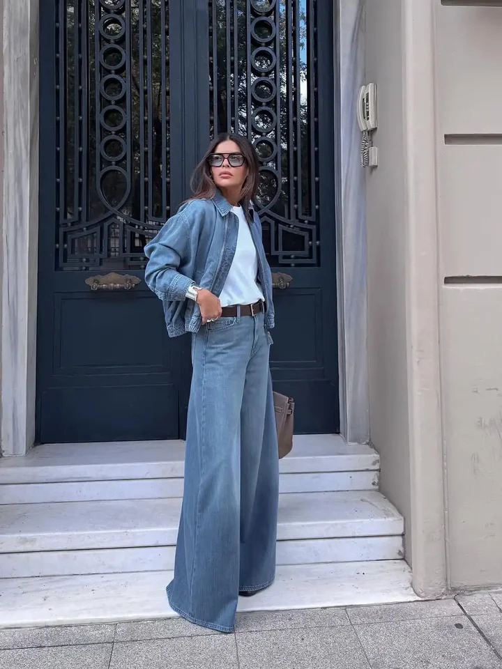 Women Chic Blue Washed Denim Short Jacket Fashion Lapel Zipper Full Sleeve Loose Jackets 2026 Lady Daily High Streert Outwears 260120