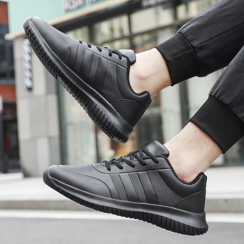 Chef shoes four season soft-sole anti-slip oil-proof waterproof portable kitchen work shoes fashion plus size casual mens shoes 260126