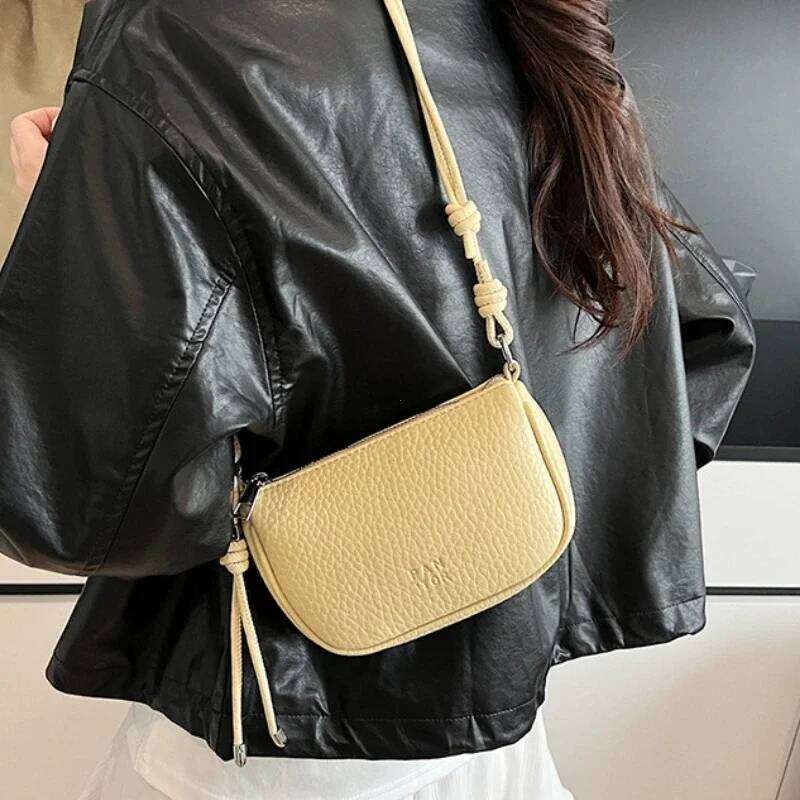 Versatile, Solid Color, Exquisite Design, Daily Commuting, Casual Shoulder Handbag Ladies' Crossbody Bag Is Fashionable 2025