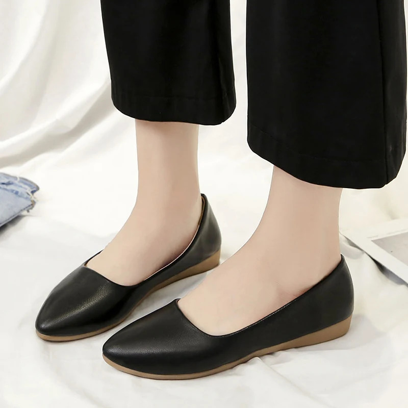 Bla Flat Leather oes Autumn Season Casual Sle Low Heel Easy to Wear Office Suitable Versatile Faionable Leisure 260126