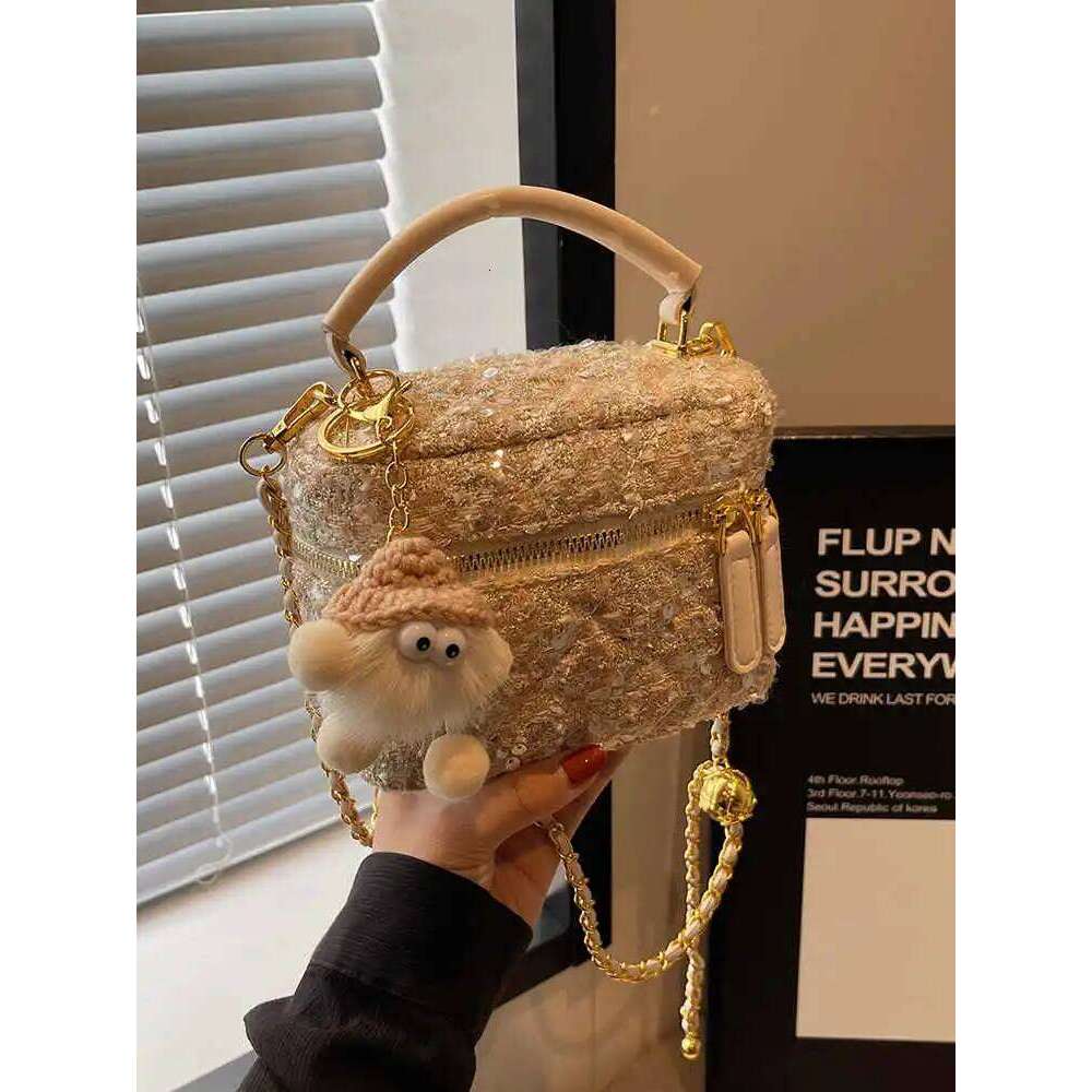 High-grade Woolen Women's Mini Handbags New Contrast Color Temperamet Chain Crossbody Bags Fashion Niche Design Lipstick Box Bag XJ260131