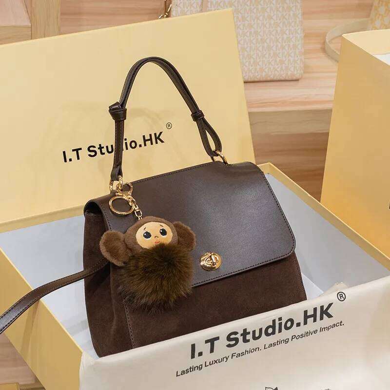 Handbag for women 2025 new autumn and winter feeling, light luxury, high-end designer commuting shoulder crossbody bag