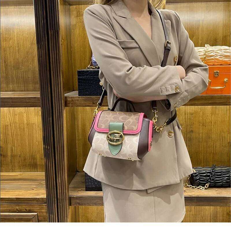 New minimalist and fashionable small handbag, contrasting color for women's bag, designer high-end sense carriage bag109