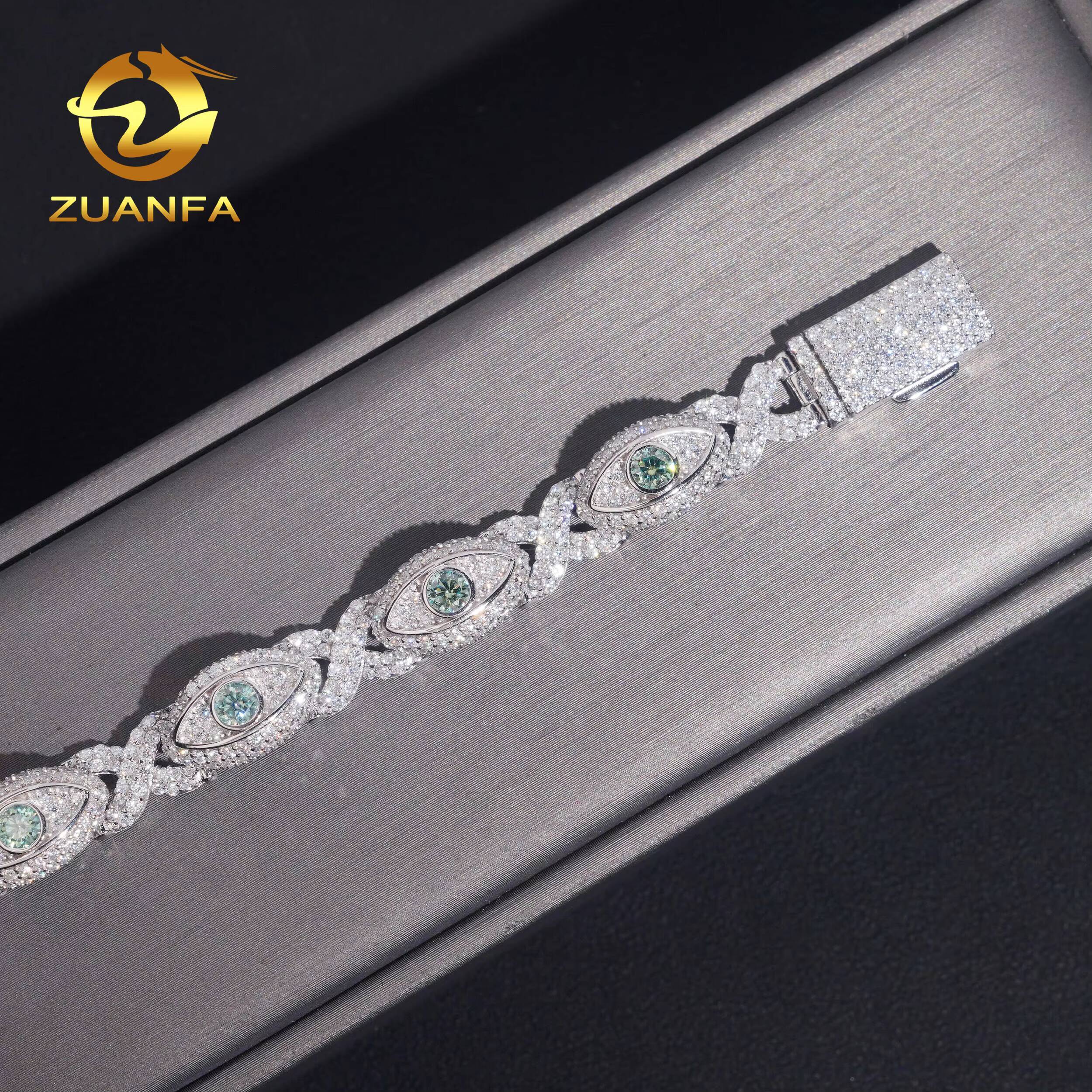 Hip Hop Jewelry 8mm Blue Green Eyes Shape VVS Moissanite Cuban Link Bracelet 925 Silver Moissanite Iced Out Bracelet Men Women