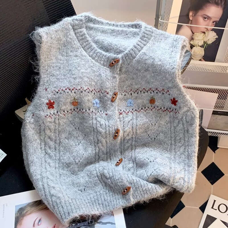 Vintage Knitted For Women Handmade Floral Sweater Round Neck Layered Sweet Jacquard Vest Versatile Trendy