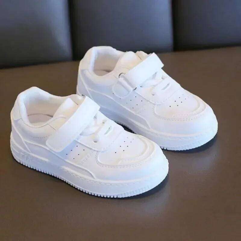 Tenis Sneakers Kids Spring/Autumn New Boys Girls Sports Casual Board Leather Soft Soled Children Small White Shoes Y260128