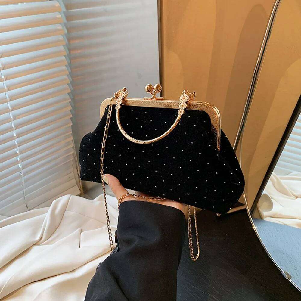 Dinner Party Ladies Small Clip Shoulder Handbags Retro Female Chain Crossbody Bag Luxury Design Women's Evening Clutch Purse
