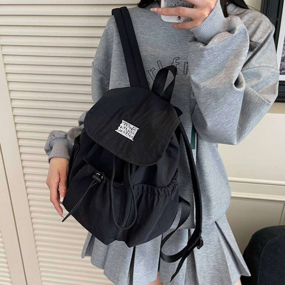 Casual Large Capaci Student Women's 2025 New Sle Outdoor Faion Commuting Bag Lightweight Simple Design Multifu Backpack