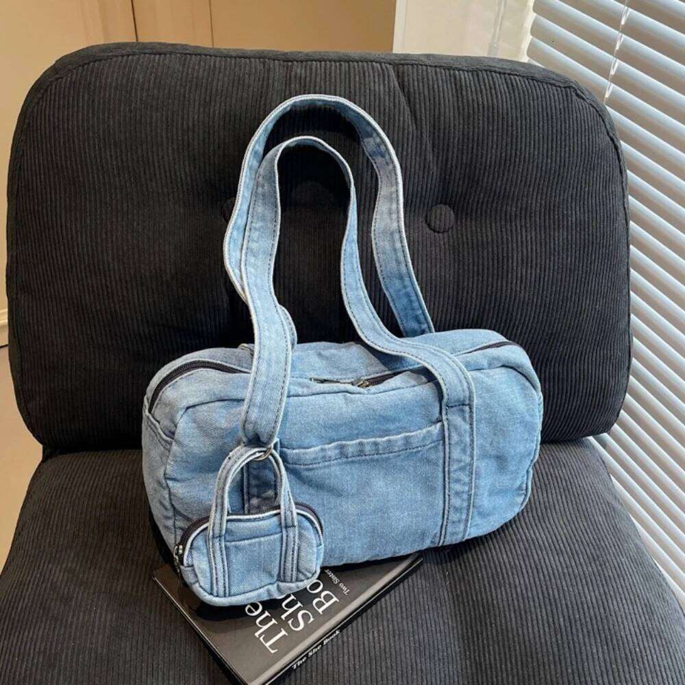 Large Capaci Denim Shoulder Women's Casual Sle Pillow Commuter Handbag Tote balos Soft Fabric Zipper Closure