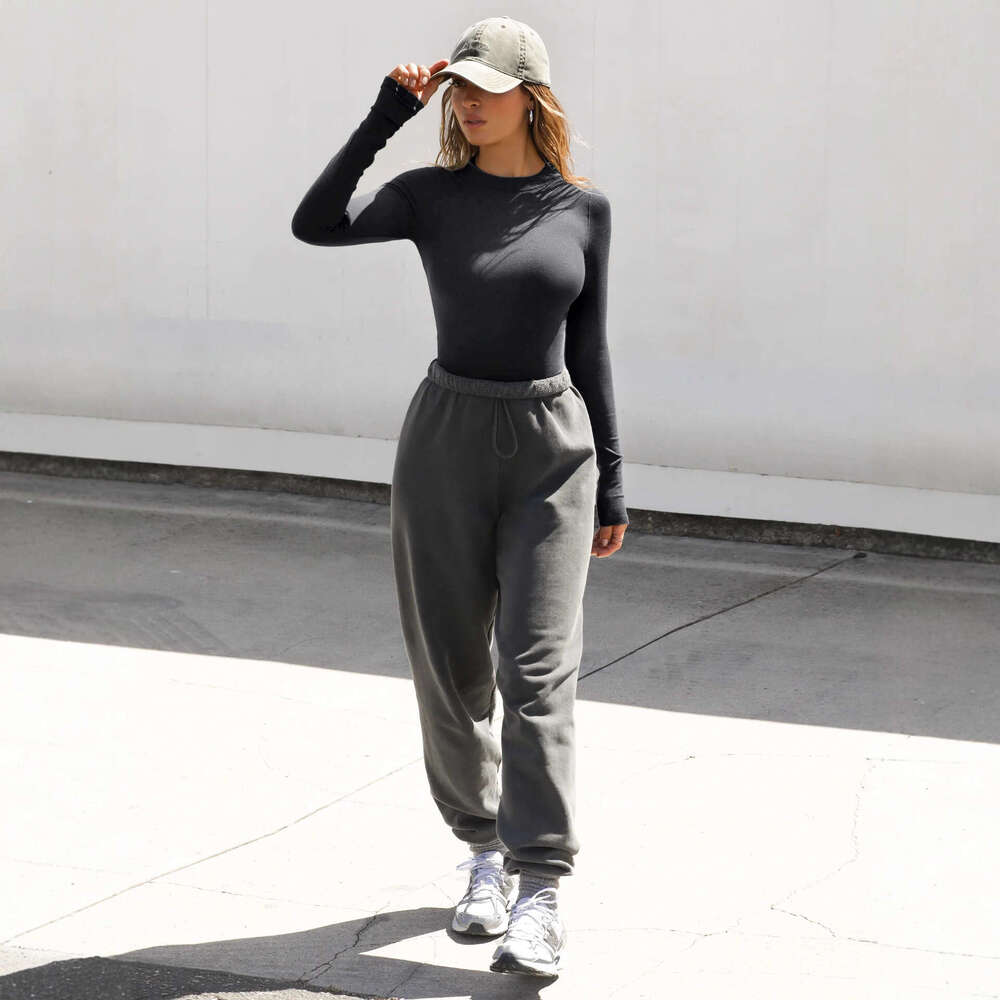 2025 New Y2K Clothing Ribbed Crew Neck Long Sleeve T-Shirt for Women Base Layer Outerwear Slim Fit Off-Shoulder Hot Girl Top Pure Desire