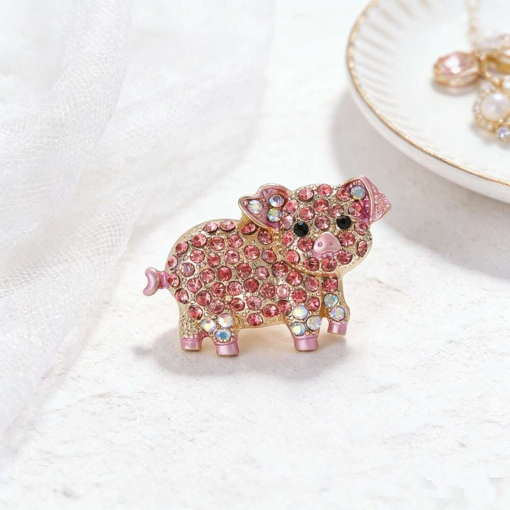 Animal New Diamond-Encrusted Pink Little Pig Fashionable Exquisite Clothing Personality Versatile Brooch