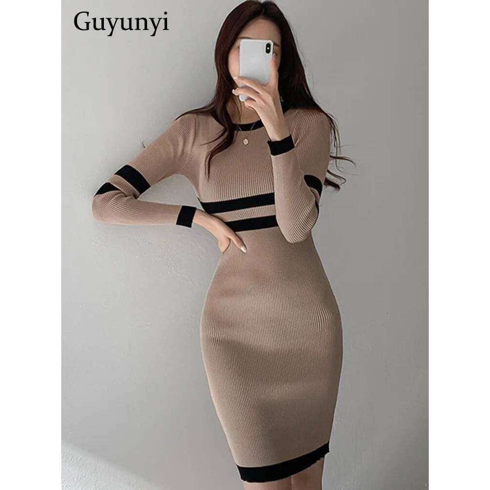 Stretch Knit Pencil Spring Korean Version Pullover Full Sleeve Simple Color Matching High Waist Slim Elegant Office Dress XJ260131