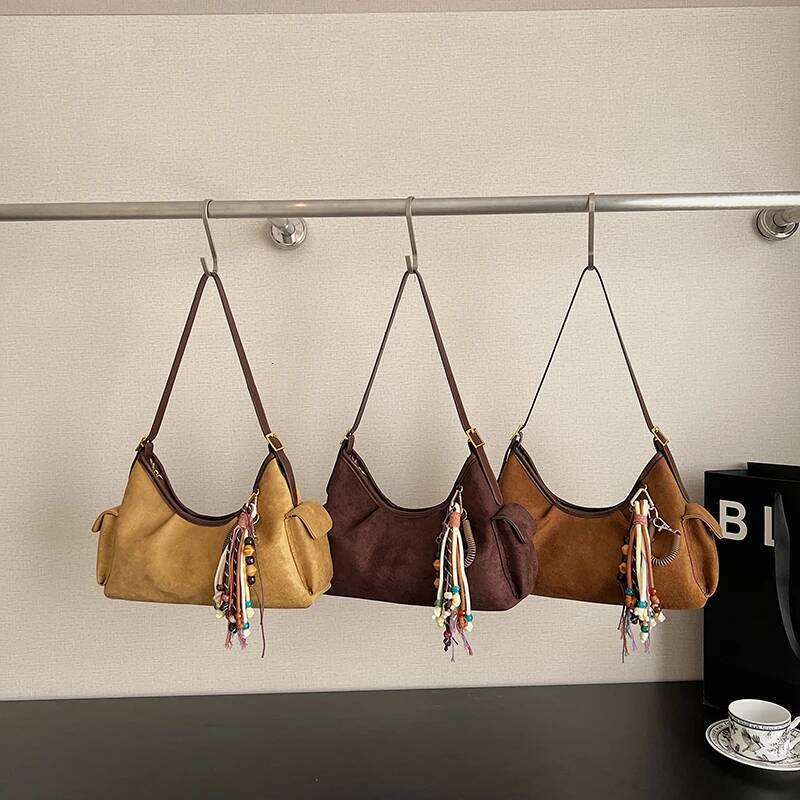 LEFTSIDE Women PU Leather Shoulder 2025 Winter Retro Crossbody Bag Luxury Designer Trend Female Brand Handbags and Purses XJ260131