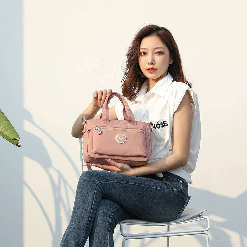 High quality nylon best fashion handbag shoulder 2023 new youth student crossbody travel bag waterproof 8707