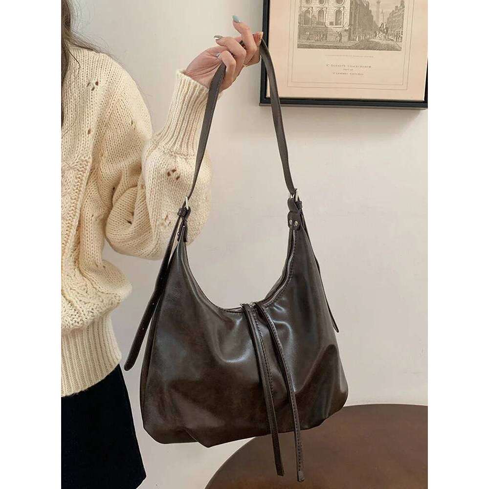 2026 New Retro Underarm Fashion Leisure Large Capacity Shoulder Daily Commuter Crossbody Women's Bag