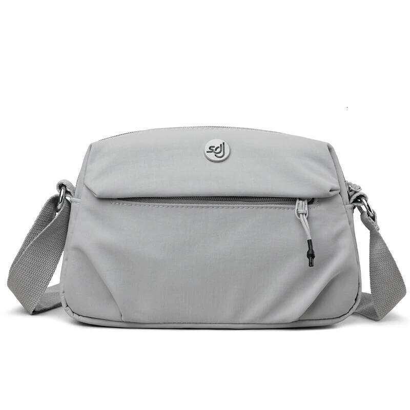 Lightweight water-repellent nylon fabric casual women's shoulder bag, fashionable shopping crossbody bag