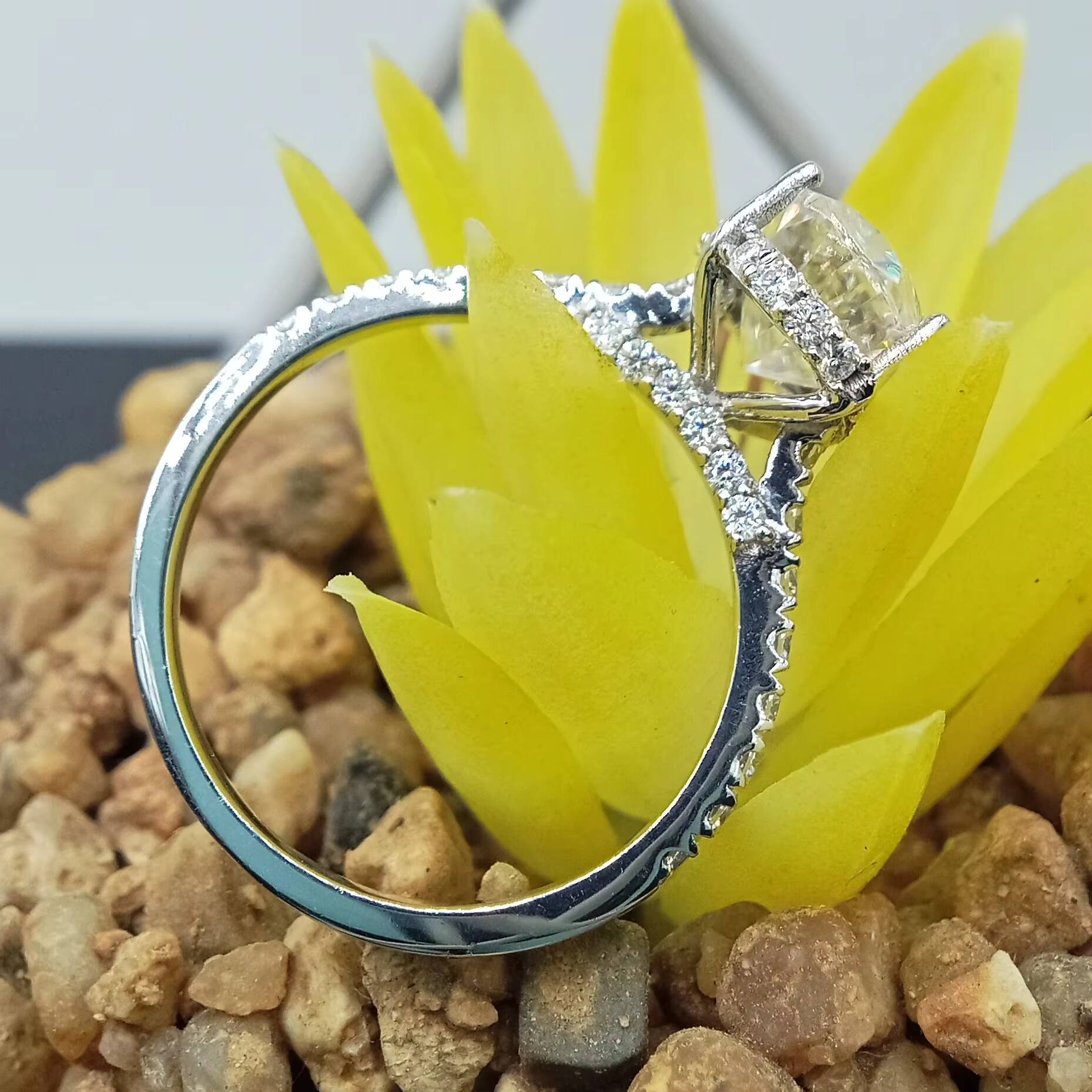 Engagement Classic Wedding Ring Womens Fine Solitaire VVS Lab Grown Filled 2ct Cut Diamond 14k 18k Gold for IGI Certified