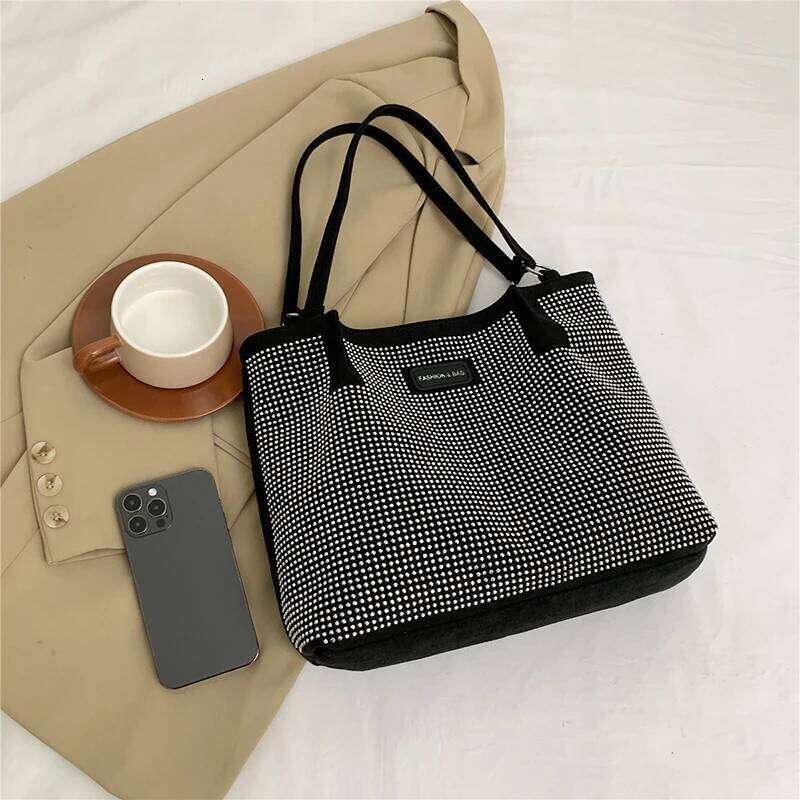 Hasp Pu Ladies Shoulder Rhinestone Design Sewing Thread Bags for Women New Fashion Underarm Shopper Totes XJ260130