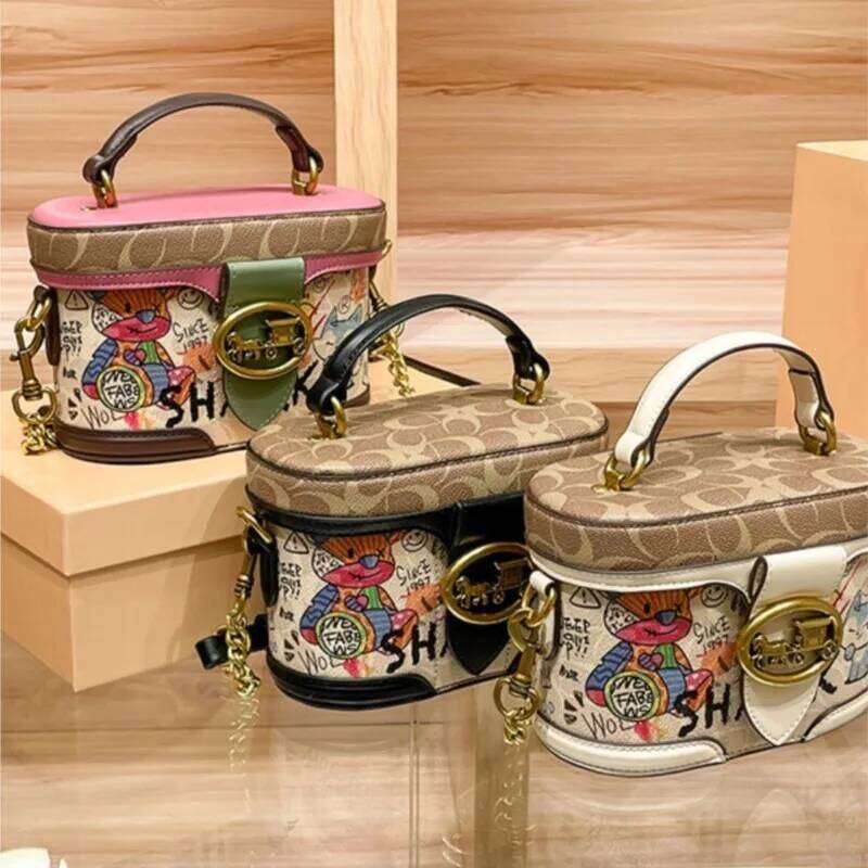 Ladies' handbag, high-end chain women's 2025 new retro carriage hand-held crossbody cylindrical bag, water bucket bag