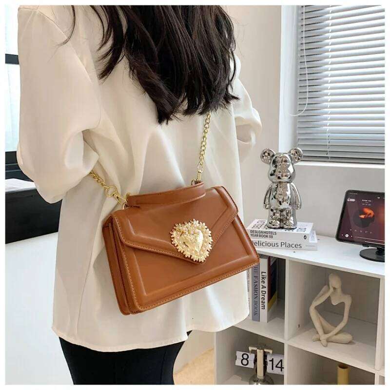 Women's Fashion Square Bag Solid Color Handbag