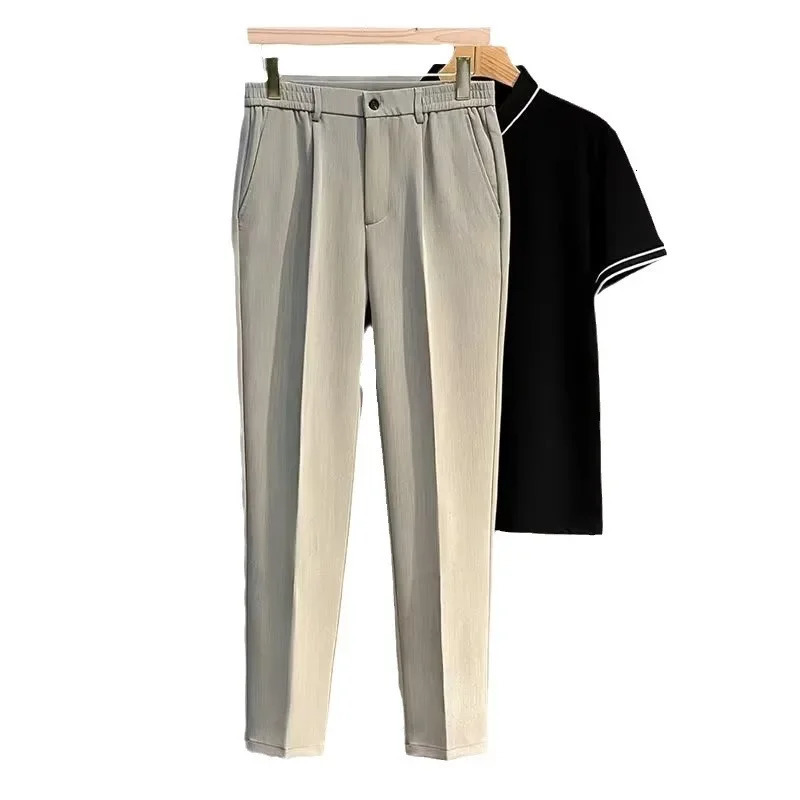 Mens StraightLeg Casual Pants Plus Size Slim Fit Black AutumnWinter Suit Simple Style Ninemeter Shorts 260120