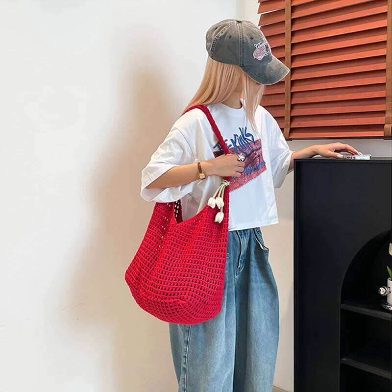 Trendy Sweet Crochet Shoulder Bag with Tulip Pendant Leisure Beach Hollow Handbag Women Vacation Casual Woven Totes XJ260130