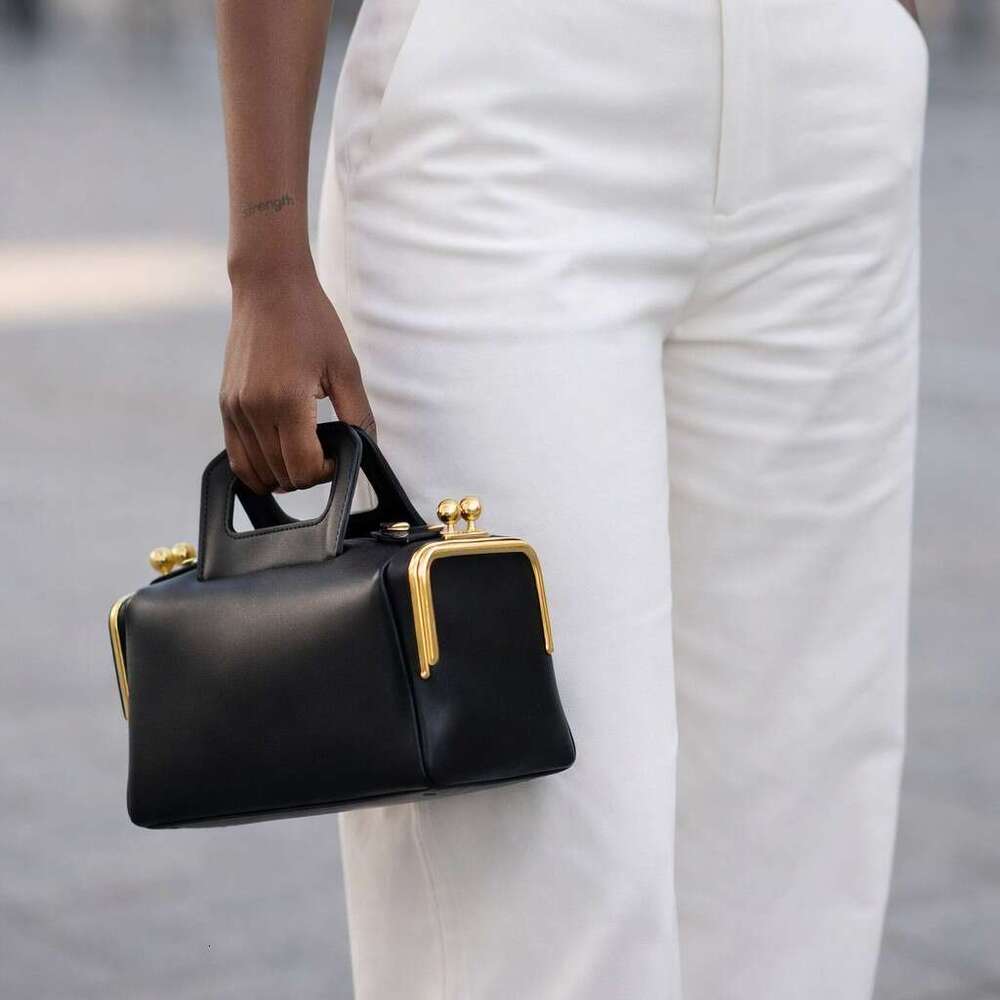 Vintage Side Clip Design Pillow 2026 New Women's Handbag Textured Commuter Shoulder Crossbody Bag JINXIANGGUO