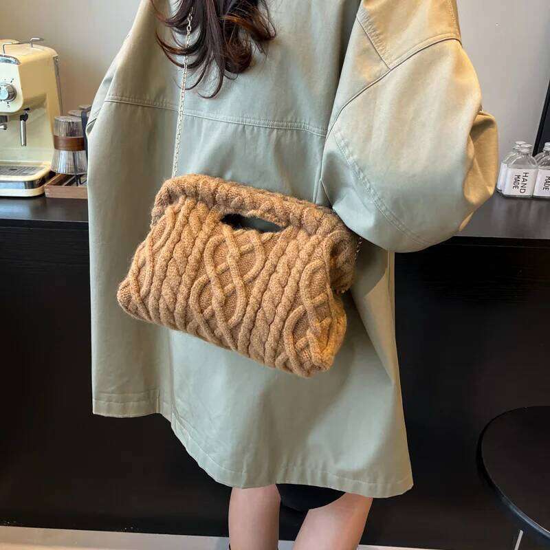 SD5215 Autumn and Winter Super Popular Niche Knitted for Women 2025 New Versatile Chain Crossbody Clutch Evening Bag XJ260131