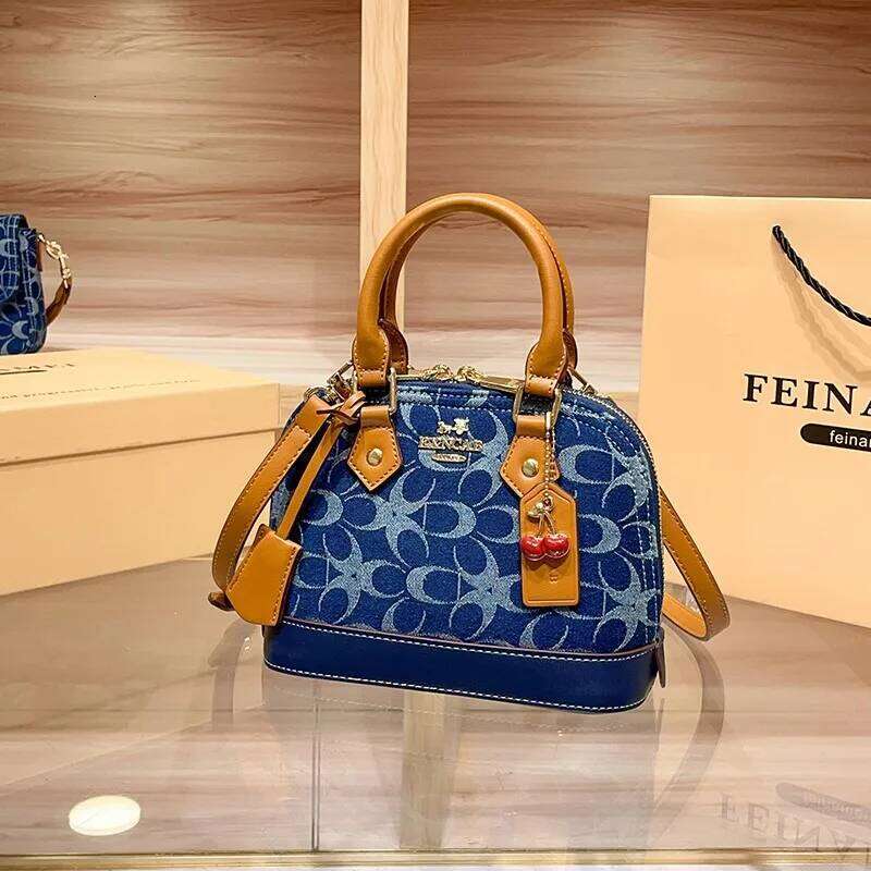 Ladies' handbag, light luxury retro denim canvas fashionable 2025 new shell bag, high-end single shoulder crossbody bag