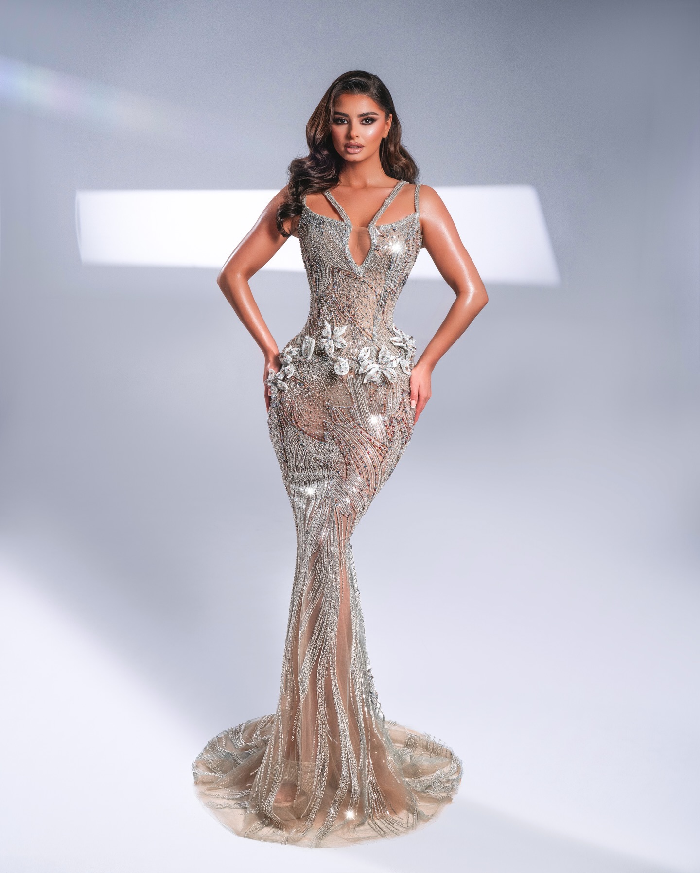 Unique Evening Dresses Sequins Prom Dress Strapless Beading Illusion Sleeveless Slim Fit Mermaid Party Gowns Vestidos De Noche Plus Size